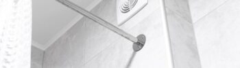 Comment bien choisir son système d'aération pour la salle de bain